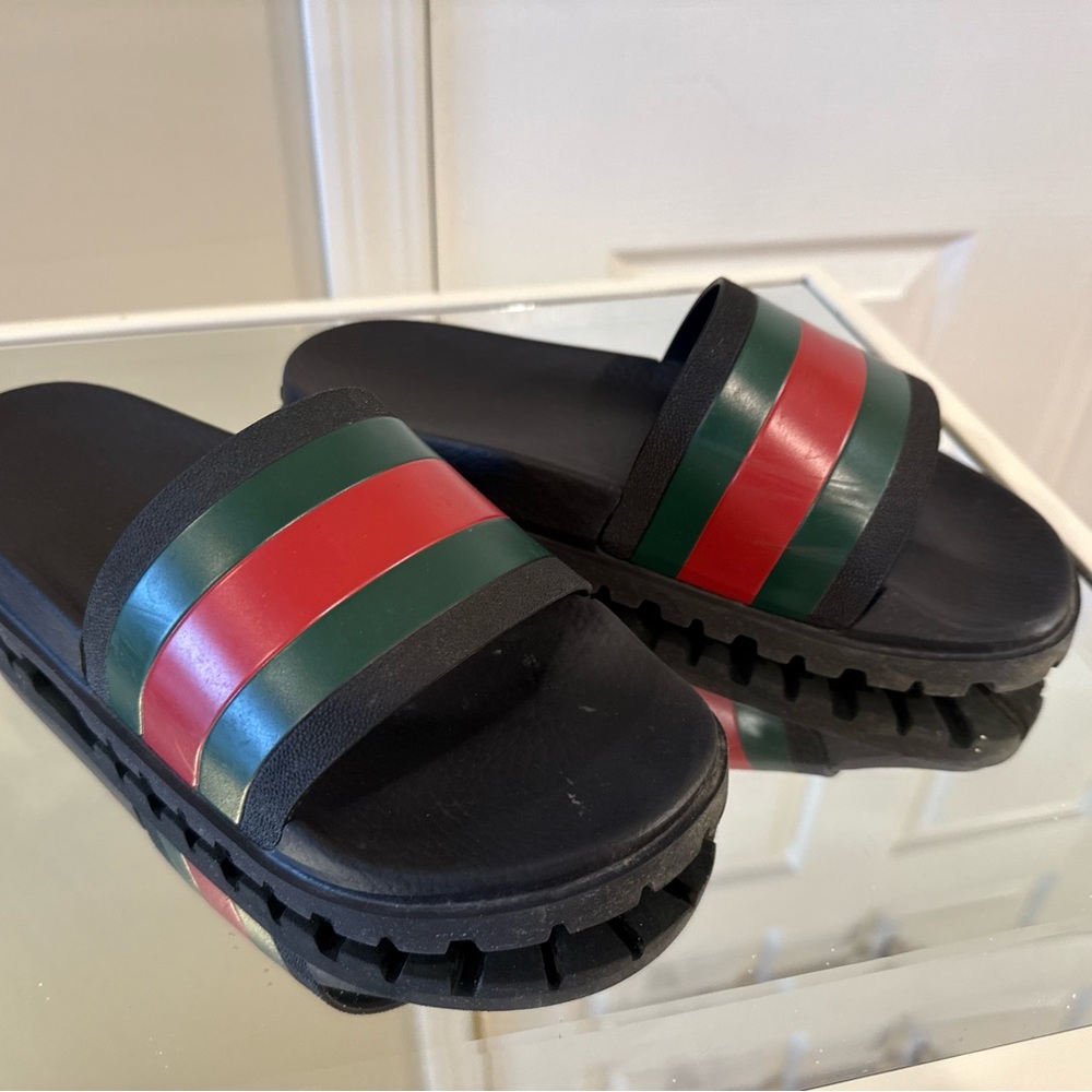 Men’s Gucci Slides